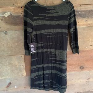 NWT express black/green dress
